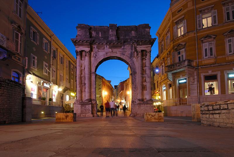 Apartament Old Town Uspon *